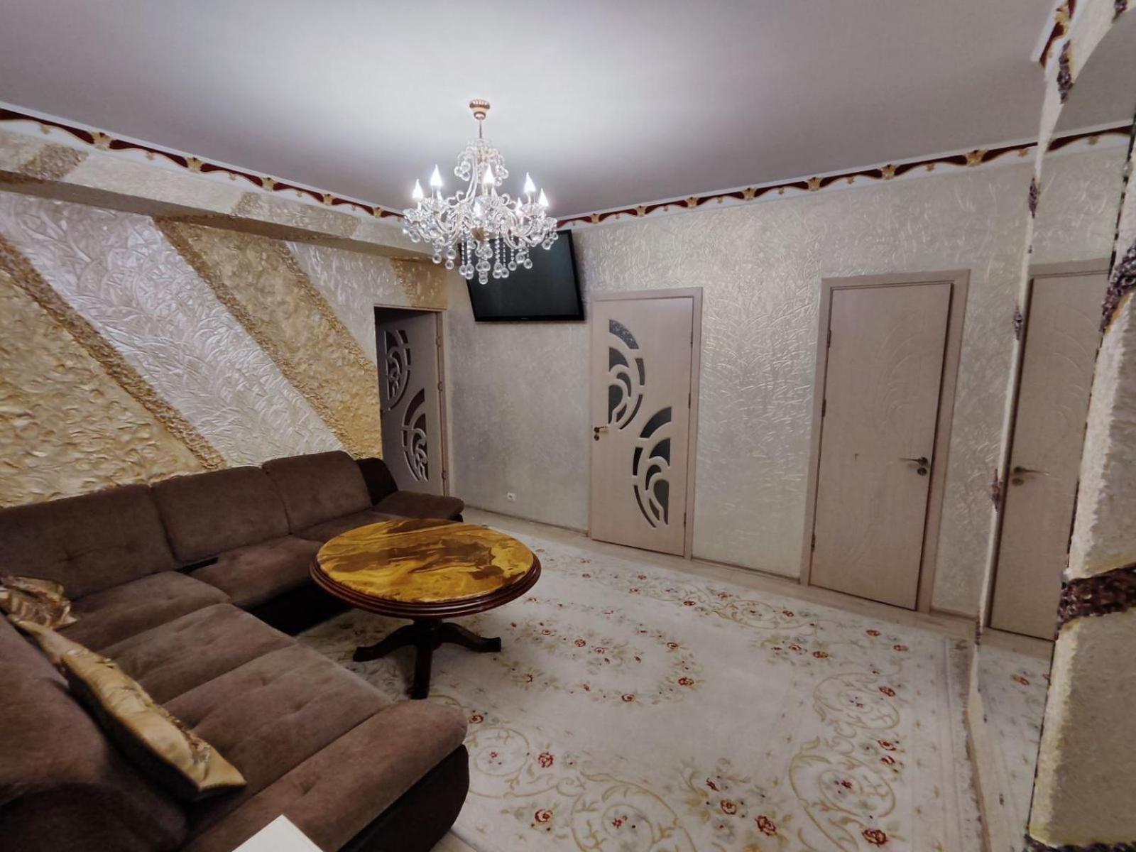 Gold Rose Apartament Chisinau Ngoại thất bức ảnh